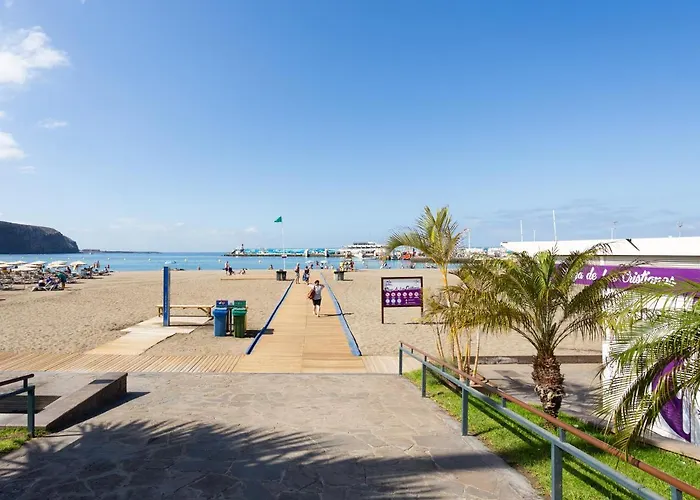 Live Cristianos Playeros Close To The Appartement